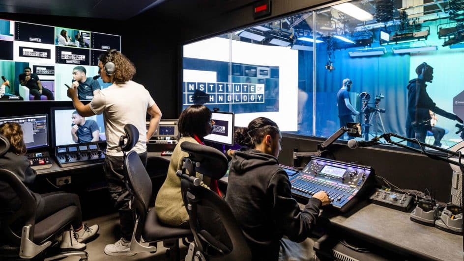 Digital & Creative Media - Greater Manchester Institute of Technology